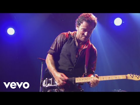 Bruce Springsteen & The E Street Band - Worlds Apart (Live In Barcelona) - UCkZu0HAGinESFynhe3R4hxQ