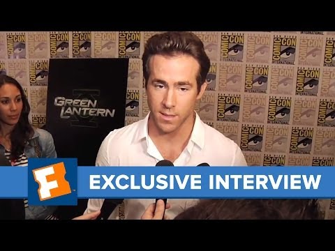 Green Lantern Ryan Reynolds Comic-Con 2010 Exclusive Interview | Comic Con | FandangoMovies - UCMawOL0n6QekxpuVanT_KRA