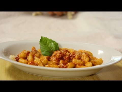 Homemade Gnocchi Recipe - Laura Vitale & Nonna - Laura in the Kitchen Episode 437 - UCNbngWUqL2eqRw12yAwcICg