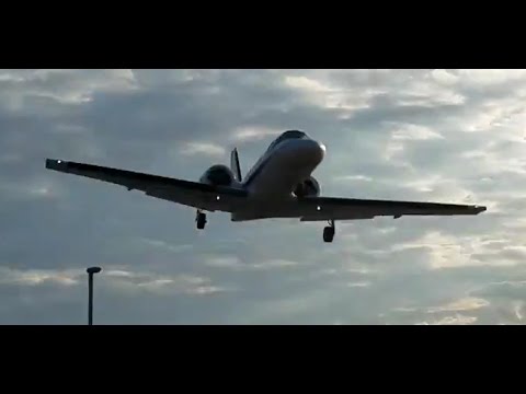 Dynam Turbojet 550 - Cessna Citation II - Flight with Near Miss! - UCVumEMd8O4mN1VwOPwVcLuA