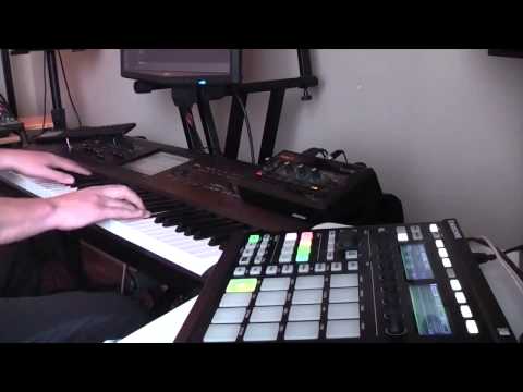 Syntheon - Leave Me ( Live ) - UCrt9lFSd7y1nPQ-L76qE8MQ