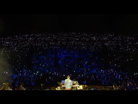 Linkin Park & Friends Celebrate Life in Honor of Chester Bennington (Recap Video) - UCZU9T1ceaOgwfLRq7OKFU4Q