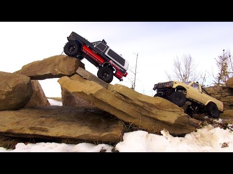 RC ADVENTURES - Tow Buddy - Chevy K5 Blazer & Toyota Hilux Trail 4x4 the Rocks - UCxcjVHL-2o3D6Q9esu05a1Q