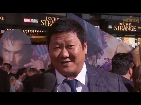 Benedict Wong Talks Bringing Wong to Life at Marvel's Doctor Strange Premiere - UCvC4D8onUfXzvjTOM-dBfEA