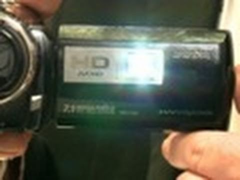 Sony camcorder with built-in projector: CES 2011 | Consumer Reports - UCOClvgLYa7g75eIaTdwj_vg