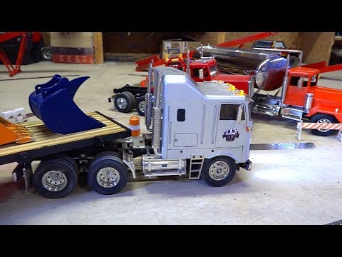 LOADING WARS  PT 2 - SEMI TRUCK CHALLENGE: HAUL IT IN 3 MINUTES! | RC ADVENTURES - UCxcjVHL-2o3D6Q9esu05a1Q