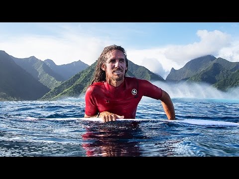 HURLEY SURF CLUB | ROB MACHADO AT HURLEY HQ - UChnzJ9uc4JtCeIDuheRZF1A
