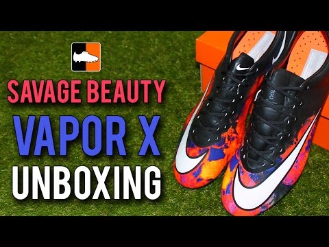 CR7 'Savage Beauty' Nike Vapor X Unboxing - Cristiano Ronaldo Mercurial Boots - UCs7sNio5rN3RvWuvKvc4Xtg