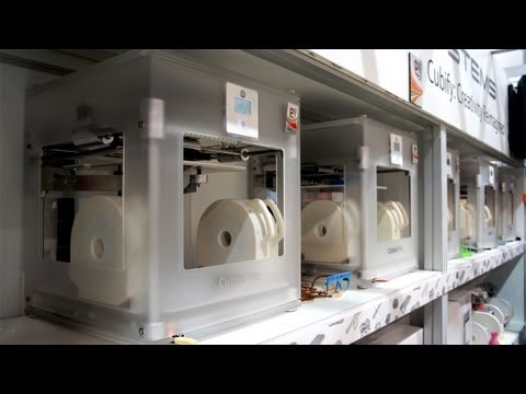 CES 2013: 3D Systems CubeX Trio 3D Printer - UCiDJtJKMICpb9B1qf7qjEOA