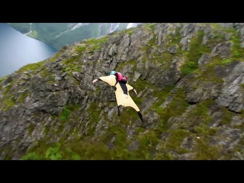 Capturing the Ultimate Wingsuit Shot - Ultimate Rush - UCblfuW_4rakIf2h6aqANefA