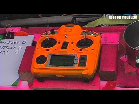 The Turnigy 9X Fluro Radio -- Ugly or beautiful, you decide! - UCQ2sg7vS7JkxKwtZuFZzn-g