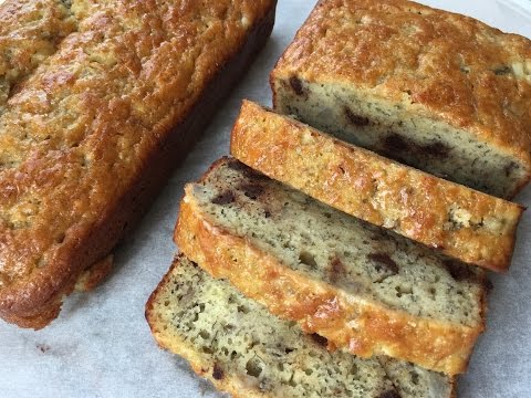 SOUR CREAM BANANA CHOCOLATE CHIP BREAD