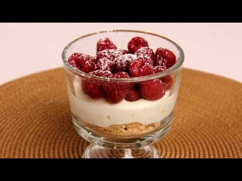 Low Fat Cheesecake Trifles Recipe - Laura Vitale - Laura in the Kitchen Episode  294 - UCNbngWUqL2eqRw12yAwcICg