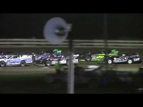 Hummingbird Speedway (8-2-25): Srock Contracting Super Late Model Feature - dirt track racing video image