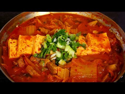 Kimchi Stew (Kimchi-jjigae: 김치찌개) - UC8gFadPgK2r1ndqLI04Xvvw