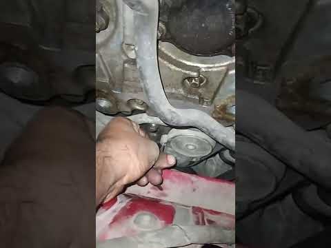 Come sostituire la cinghia trapezoidale della Mercedes Classe A 180