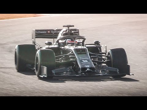 Kimi Räikkönen testing the new 2019 Alfa Romeo Racing C38 Car! - UCG38eNTt_GlasSyTYiCr7WQ