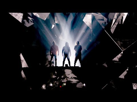 Dimitri Vegas & Like Mike vs Hardwell - Unity (Official Music Video) - UCxmNWF8fQ4miqfGs84dFVrg