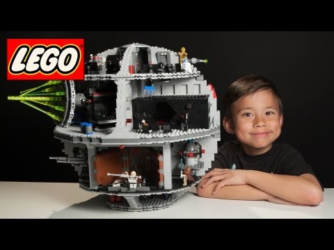 7-Year-Old Builds LEGO DEATH STAR in 3 minutes! - Time-lapse Build of LEGO Star Wars Set 10188 - UCHa-hWHrTt4hqh-WiHry3Lw