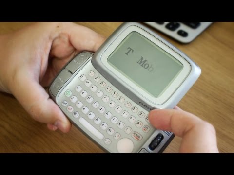 Looking Back - 2002 - Original T-Mobile Sidekick (Danger Hiptop) - UCsW36751Gy-EAbHQwe9WBNw