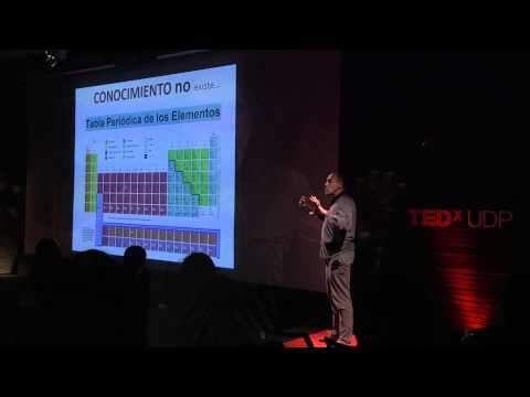 Eres Más Inteligente que la Empresa para la que Trabajas | Javier Martínez | TEDxUDP - UCsT0YIqwnpJCM-mx7-gSA4Q