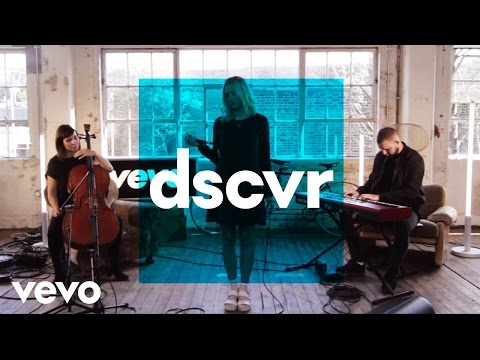 Laurel - Shells - Vevo dscvr (Live) - UC-7BJPPk_oQGTED1XQA_DTw