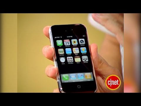 Our first iPhone review from 2007 - UCOmcA3f_RrH6b9NmcNa4tdg