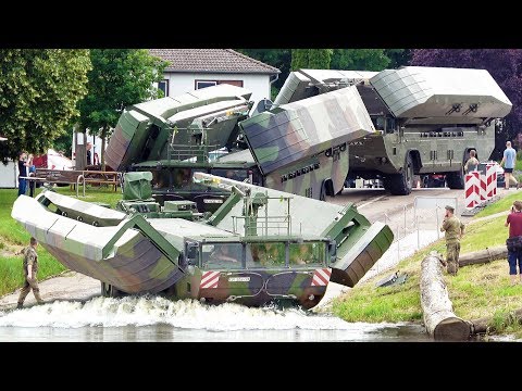 M3 Amphibious Rig driving into River | Ferry Operation