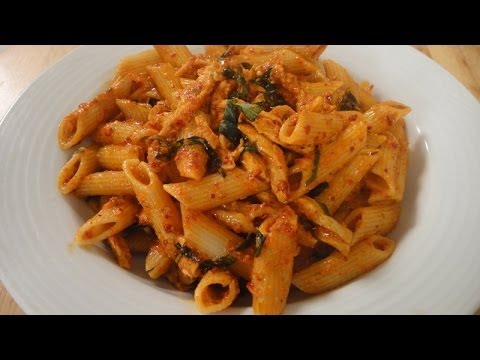 Red Curry Chicken Pasta | Sanjeev Kapoor Khazana - UCmoX4QULJ9MB00xW4coMiOw