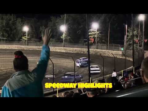 Powderpuff chaos! leader removed 😳 - dirt track racing video image