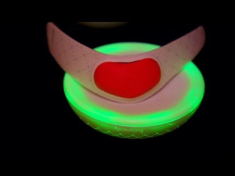 CNET News - Wearable baby monitor predicts a baby's sleep pattern - UCOmcA3f_RrH6b9NmcNa4tdg