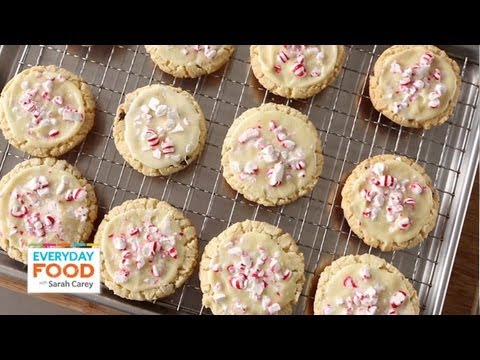 Christmas Peppermint-Chocolate Sugar Cookies | Holiday Recipes | Everyday Food with Sarah Carey - UCl0kP-Cfe-GGic7Ilnk-u_Q