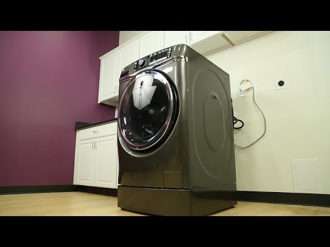 GE's impressive washer will take yours to the cleaners - UCOmcA3f_RrH6b9NmcNa4tdg