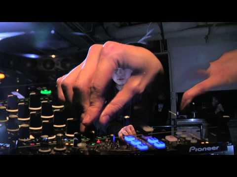 Ena Boiler Room Tokyo DJ Set - UCGBpxWJr9FNOcFYA5GkKrMg