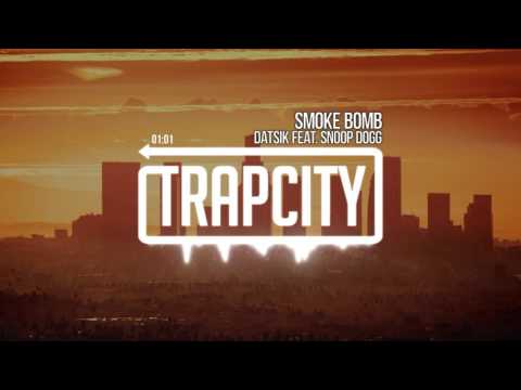 Datsik - Smoke Bomb (feat. Snoop Dogg) - UC65afEgL62PGFWXY7n6CUbA