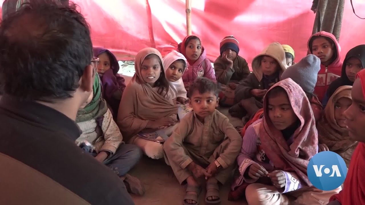 For Children of Pakistan’s Slums, Education Brings Hope | VOANews