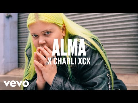 ALMA x Charli XCX - dscvr ARTISTS TO WATCH 2018 - UC-7BJPPk_oQGTED1XQA_DTw