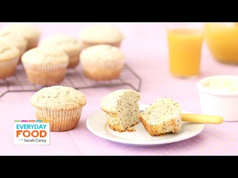 Lemon Poppy-Seed Muffin - Everyday Food with Sarah Carey - UCl0kP-Cfe-GGic7Ilnk-u_Q