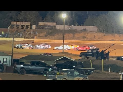10/19/2024 Thunder Bomber TR Speedway - dirt track racing video image
