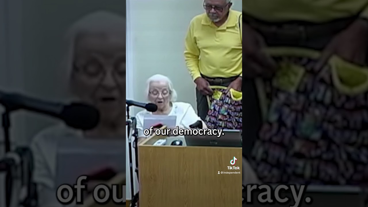 100-year-old widow of WWII veteran compares Florida book bans to Nazi Germany #shorts