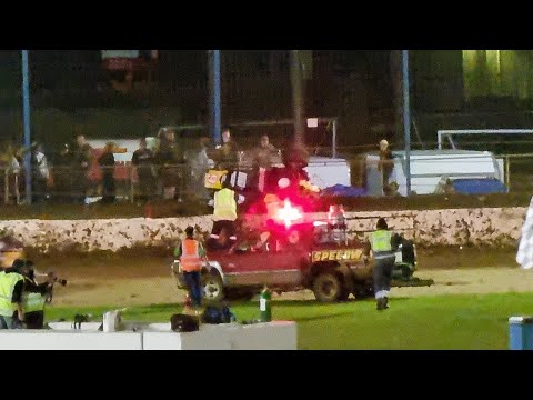 Waikaraka Park Speedway - Midas Midgets - 28/5/22 - dirt track racing video image