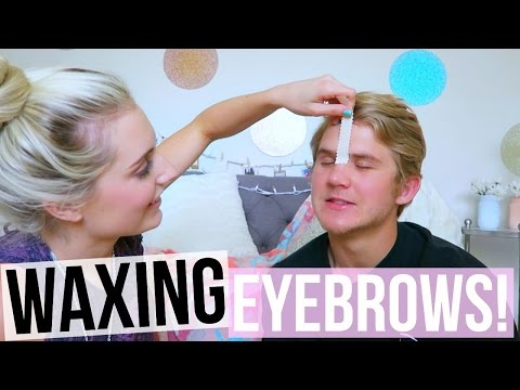 WAXING PARKER'S EYEBROWS! | Aspyn + Parker - UCxjZe0qTFXh6jGm54LFWEDw