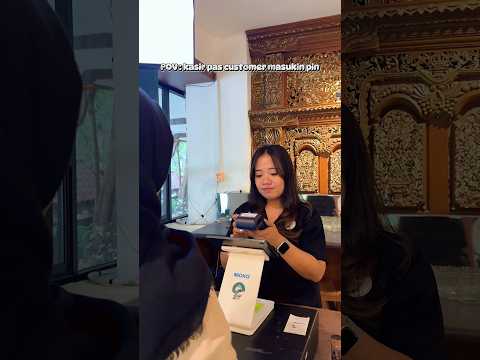 Jangan coba lihat PIN debitnya 💳 itu privasi! kepo 😅 #viral #fyp #sunyicoffee #barista #deaf #Tuli