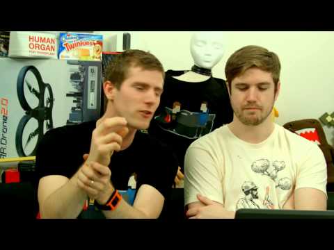 The WAN Show: R9 295 X2 Rumours, Windows 8.1 Getting BETTER - April 4th, 2014 - UCXuqSBlHAE6Xw-yeJA0Tunw