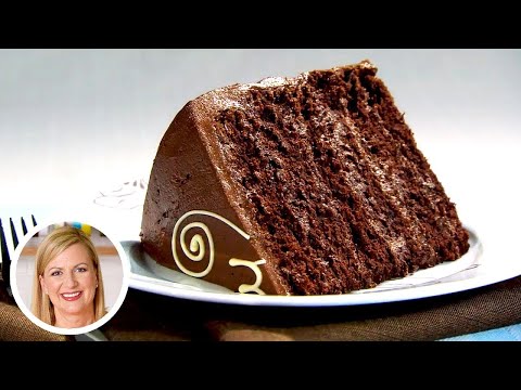 How Are There 2 lbs of Chocolate In This Cake?! - UCr_RedQch0OK-fSKy80C3iQ