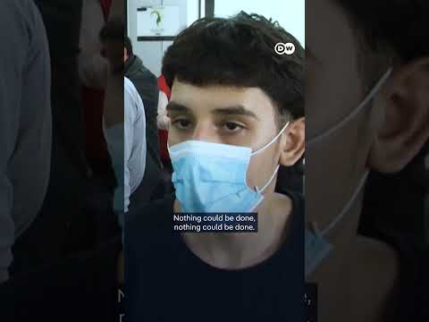 Colombian migrant who was expelled from the US, talks about his ordeal in detention | DW News