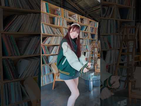 #りすつあー11 グッズ撮影の時の美脚すぎるさきさまに「Platonic」踊ってもらいました✨🎙️サムネはちょっとゴルフの構えみたい⛳️🏌️♀️ #i_Ris #アイドル #山北早紀