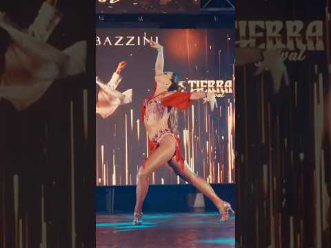 Salsa world Champion - Arianna Bazzini - salda lady style #ballerina #salsadancing #salsa #salsera