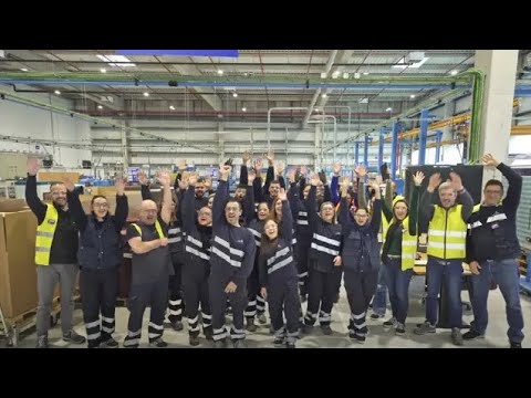 Werfen Sie einen Blick auf das neue Non-Woven-Werk von Saint-Gobain Abrasives in Maia, Portugal!