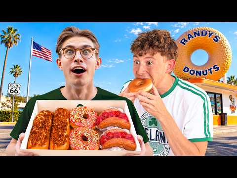 <strong>Brits</strong> Try American Donuts for the First Time!
